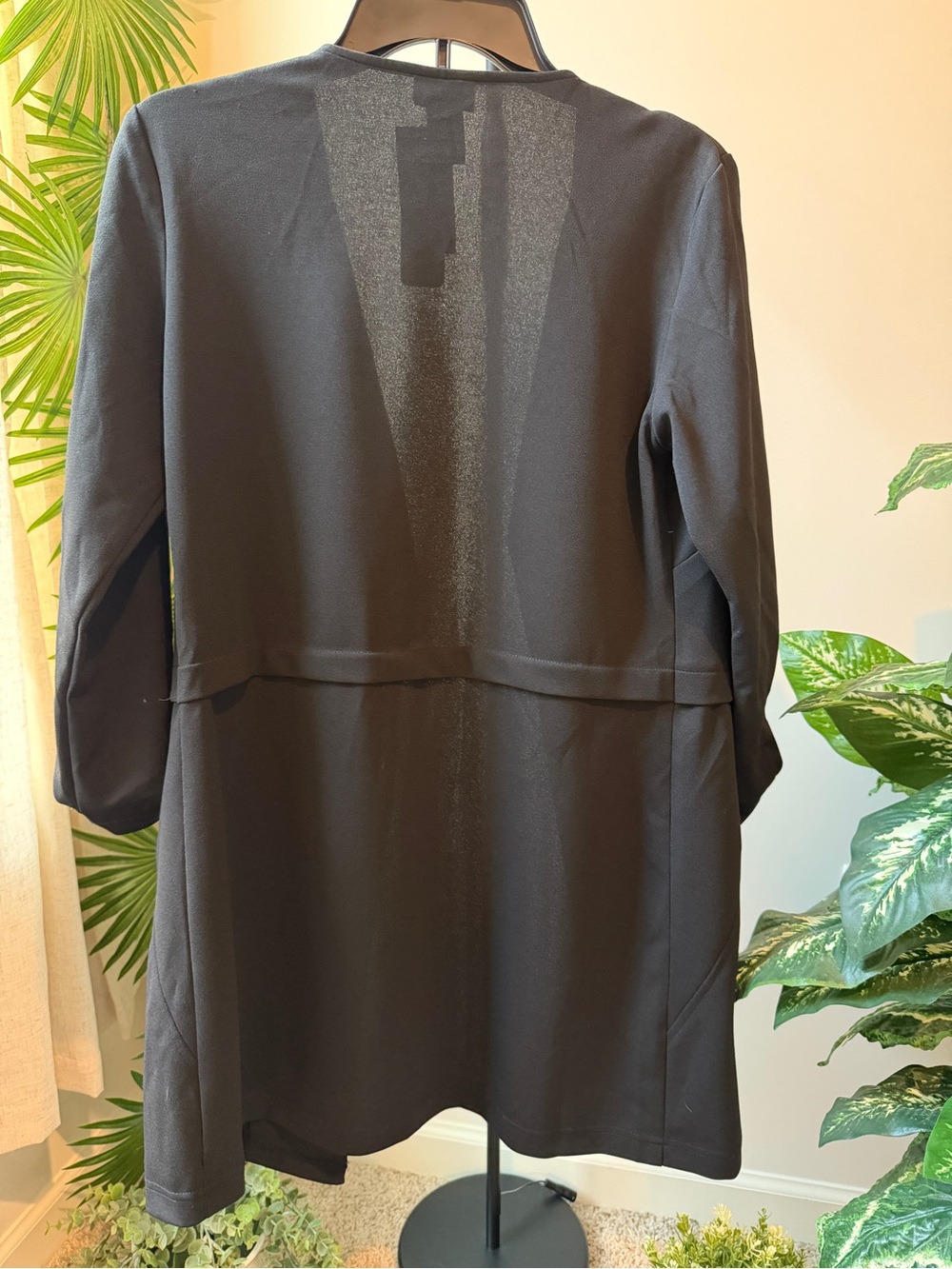 Soho Apparel Black Open-Front Blazer Jacket - Picture 6 of 7